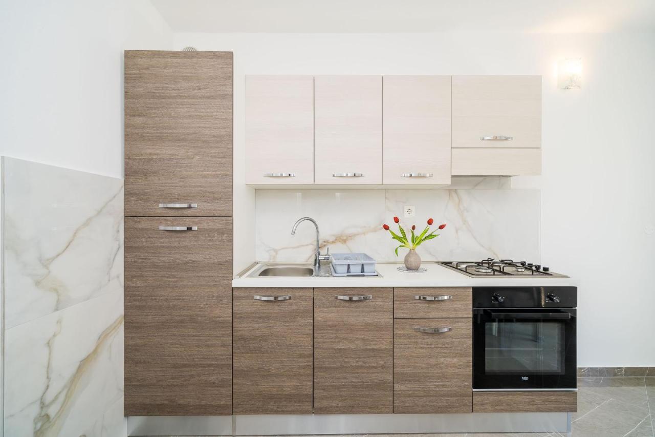 Rooms & Apartments Barisic Mlini Phòng bức ảnh