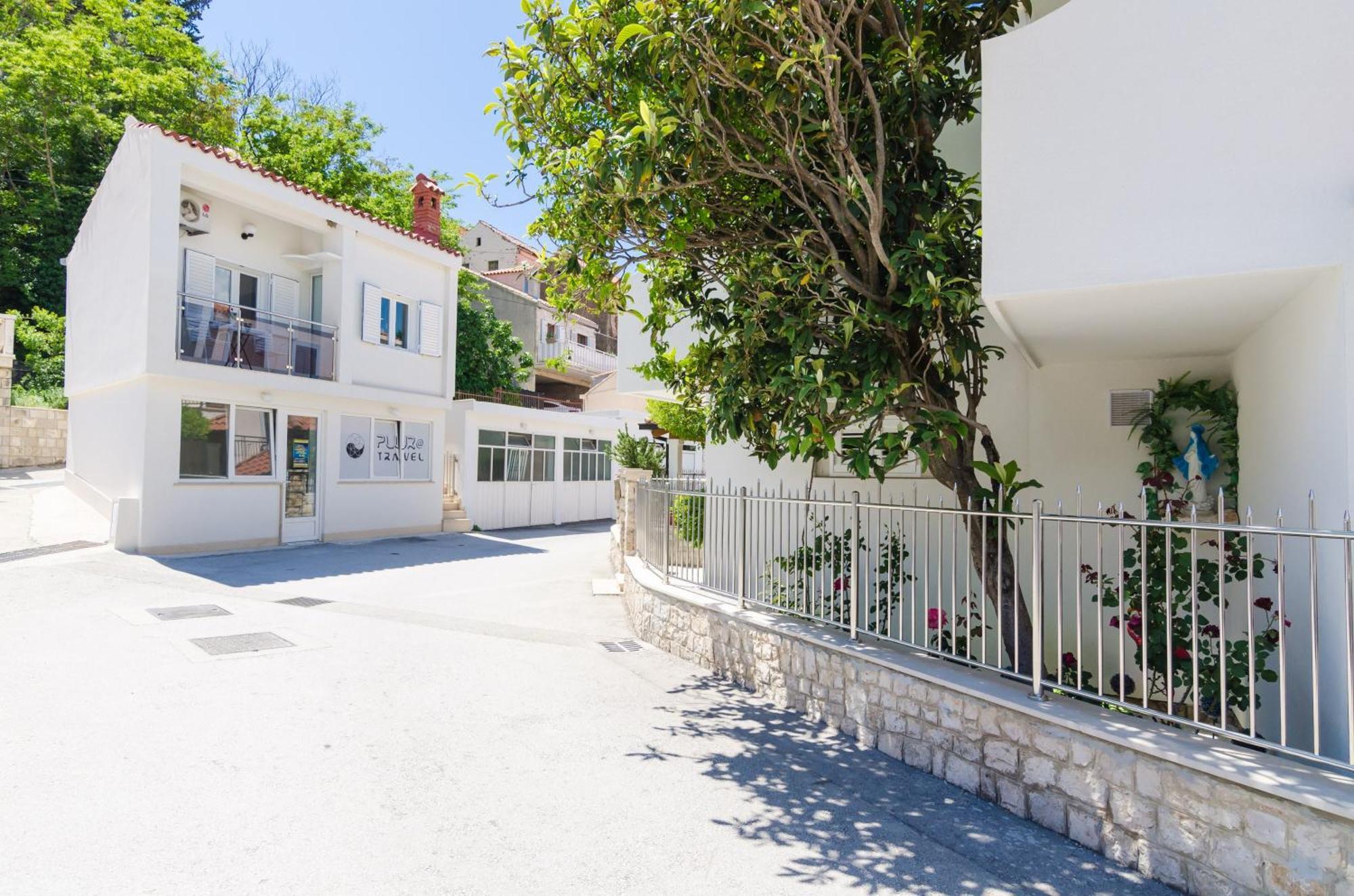 Rooms & Apartments Barisic Mlini Phòng bức ảnh