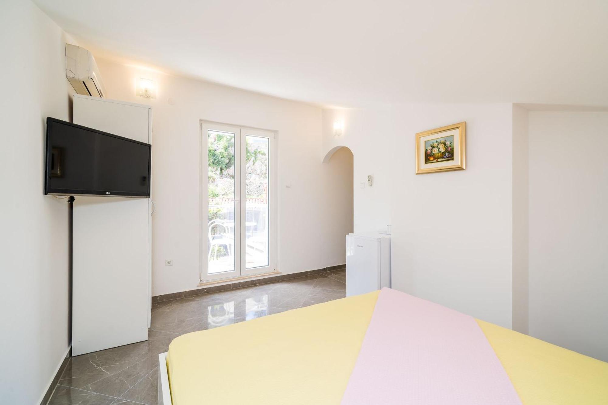 Rooms & Apartments Barisic Mlini Phòng bức ảnh